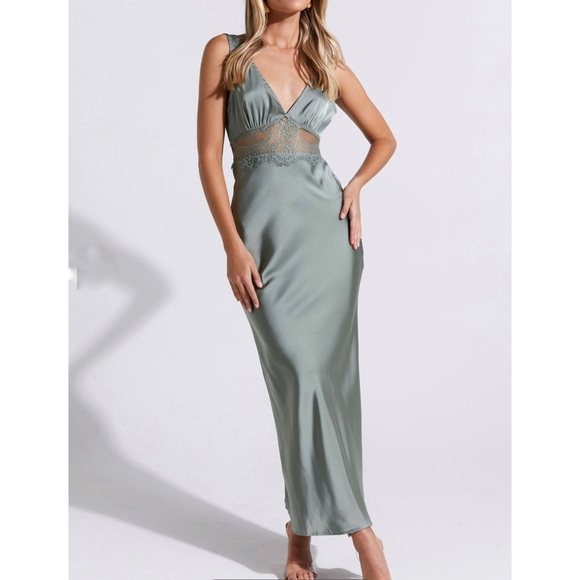 Morrisday The Label Dusty Green Satin Lace V-Neck  Midi Dress Size NEW - Picture 2 of 10